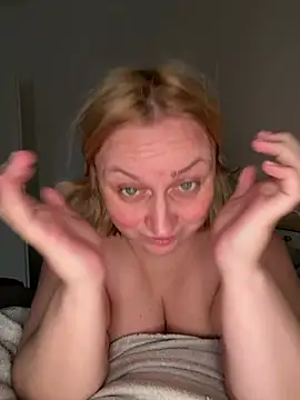 BBW_Nora - Let’s play 😈 - LT 10 Videos