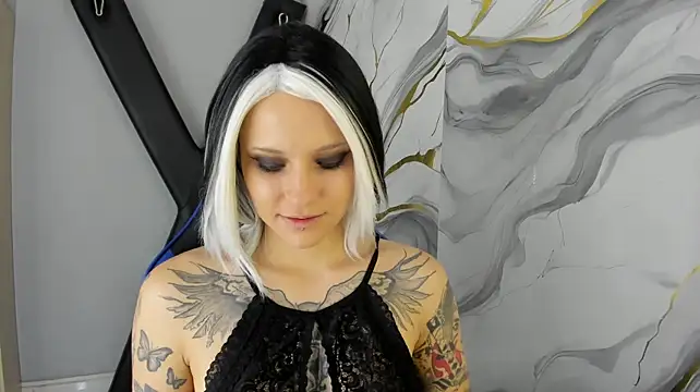 AnnyThompson_ - oil on breasts + nipple shields