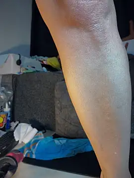 NastySecretMommy - fuingers uin my holes