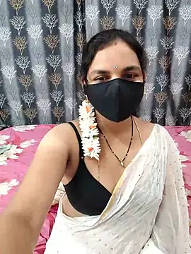 OMG-LOVEBIRDS - Pusssy show