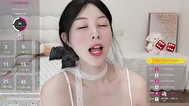 Anna-2005 - 周末愉快~~（床上诱惑）