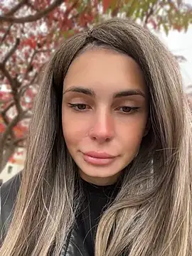 SandraCarter - Show naked ass in public