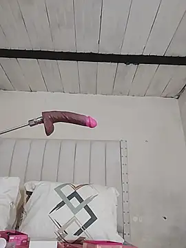 Breisy_bigboobs - 😍Show huge tits 🥵