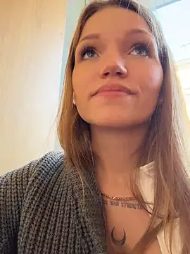 StreetSquirt - play with boobs under top in public