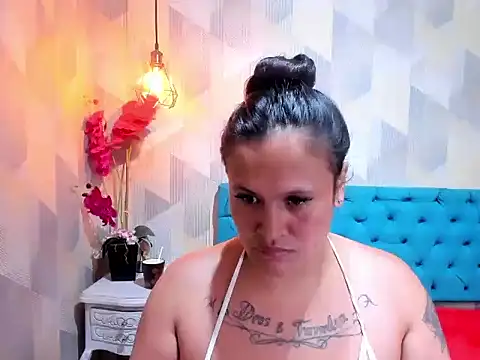 Gabyandrews - 1 photo of my tits