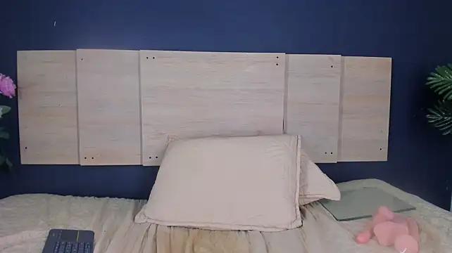 Dannabeacker - RIde Dildo + Very Squirt 🍆🥵💦