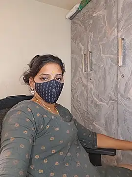 Tamil_Lovely_Cindrellaa - boobs show 5 minutes 😋😍🤤🥵
