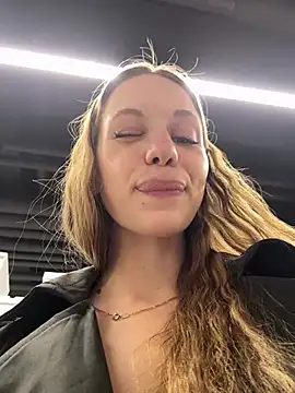 Olivia_Jemison - Take off panties + play with pussy