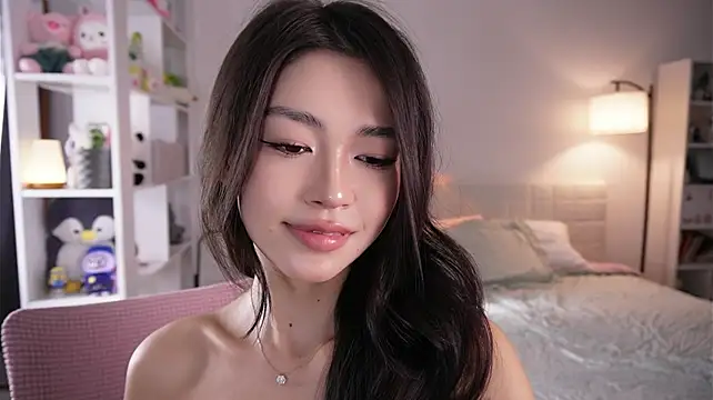 Yourlittlesunrise_ - Last tipper gets toy control.