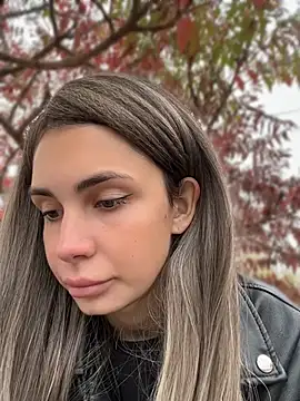 SandraCarter - Show naked ass in public