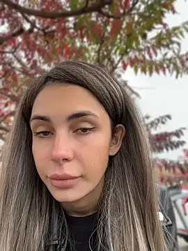 SandraCarter - Show naked ass in public