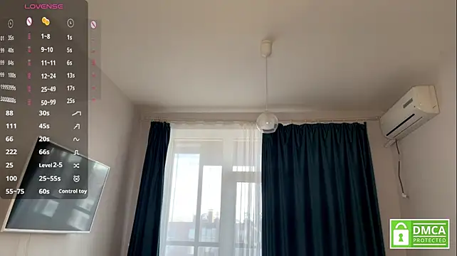 MaryBennetts - My tits are trying to jump