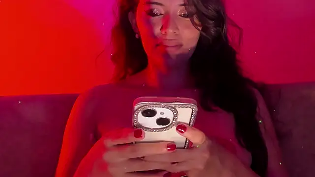Lucianaroush - 🍑Make my ass red🍑