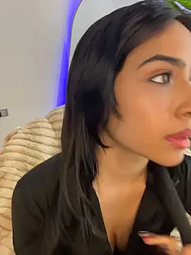 _Emily_Thompson_ - Blowjob + spitting on my breasts🔥