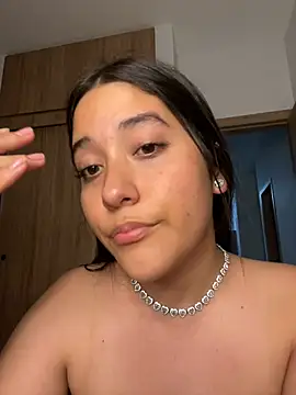 Nhefertary - SHOW TITIS 🍒