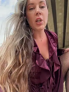 Mona_Plus