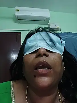 Tamilponnusilk - To pay hospital bill