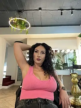 BeckyShineX - Make Me Feel Like a Queen👑