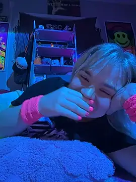 Cutiepiespanks - ✨Fuck Pussy with Glowing Dildo✨