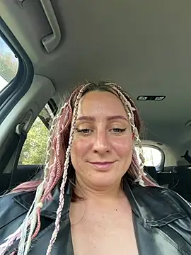 Puzdosia - 🔥Using the dildo and cuming🔥