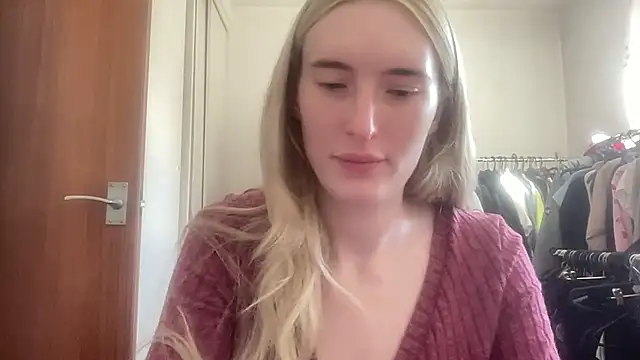 Mayaahart - remove bra and nipple show