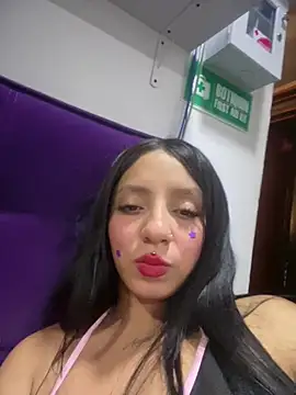 Carolyn_Villalobos - style doggy + 2 fingers in pussy