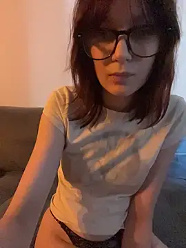 YankiGirl - Gently tease with the top