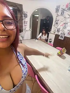 Cherry_rousse - licking fingers + saliva
