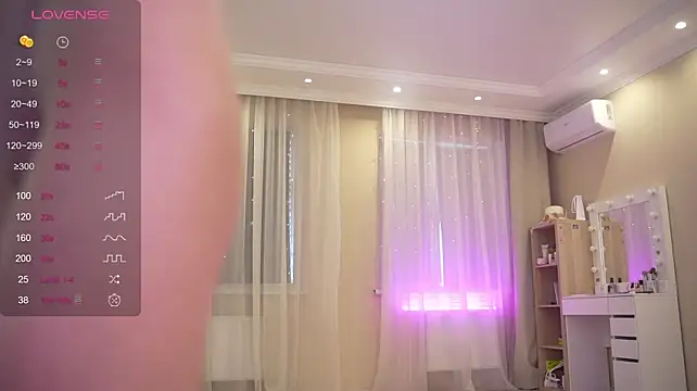 Bananalizzy - Slaps for pussy ♡