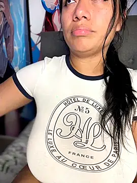Im_Little - suck on breasts 💦😏🥵