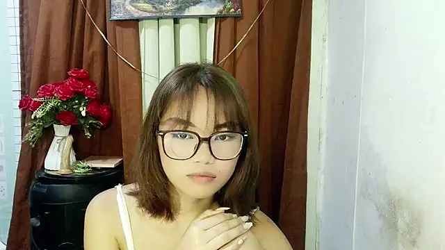 Charmingly_jen - show pussy 5mins