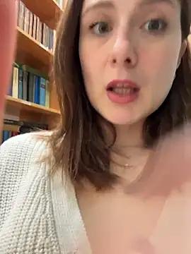 Dina_Tease - SLAP NAKED ASS RIGHT next KFC WORKER