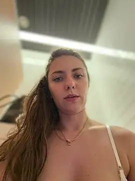 MariiD - 😈SQUIRT IN REATRIOM