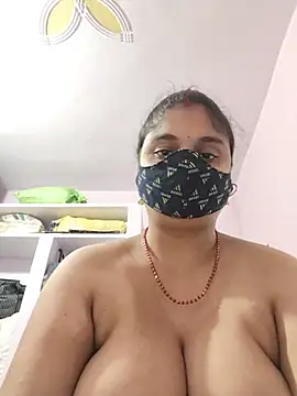 Queen_Desi - Shower show baby 😍😍🚿🚿🚿🚿🚿🚿🚿🛁🛁