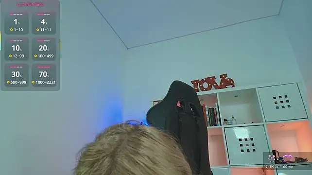 Angel_dam_milf - Finger wet pussy
