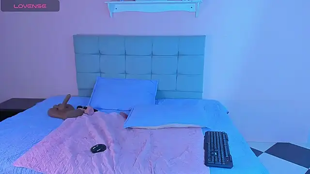 Mia_cooper19