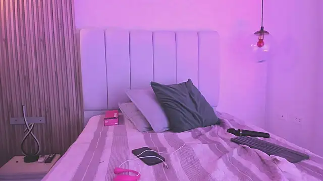AndreinaLopezz - Make my pussy exploit with vibes