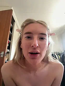 Mayaahart - remove bra and nipple show