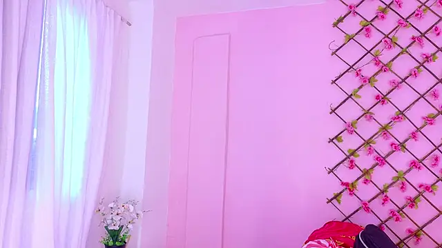 LunaVelvet33 - finger in pussy
