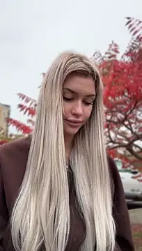 KikiWatson - Show boobs in public 🔞😍💦