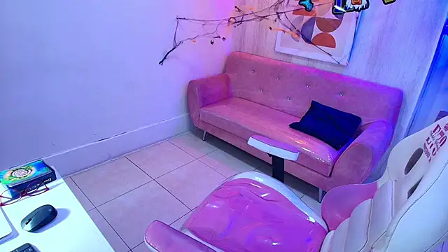 Camille_fox - SHOW BOOBS + OIL IN