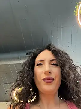 BeckyShineX - Make Me Feel Like a Queen👑