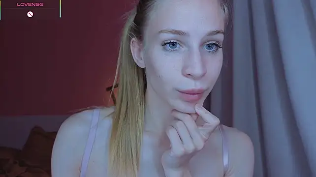 Elis_Fox - OILY BOOBIES!^^