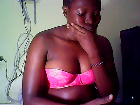 Thicky_melanie - hey am new here