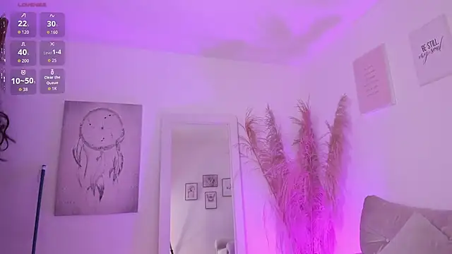 Sophi_oconner - Spit the tip of dildo, and blowjob 🥵