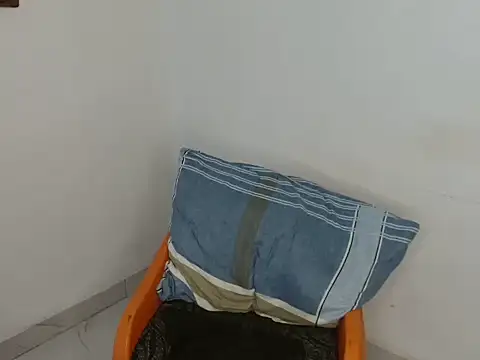 Slim_wetpussy - Finger pussy