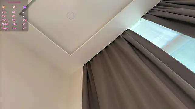 LindaFarm - rub pussy under the panties