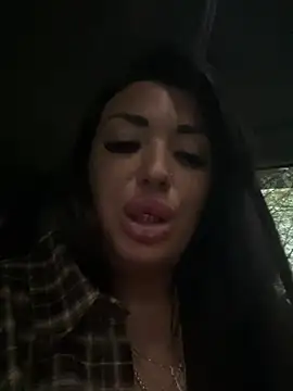 RuslanaXX - Squirt now
