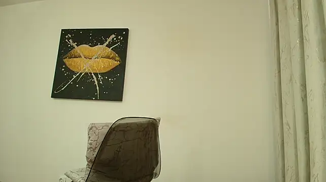 DaisyLuvsYou_ - Dildo Pussy 🥒🙀
