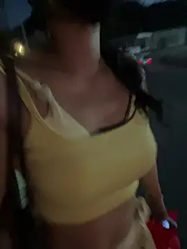 HoneyNana2000 - Let take off my dress🫣 💦💦💦